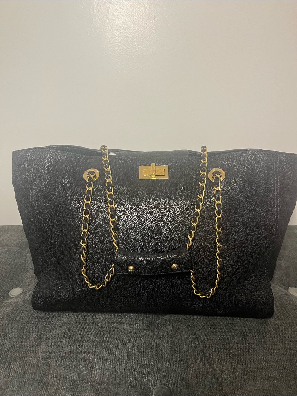 2012 Chanel Caviar Large Edy Reissue Tote